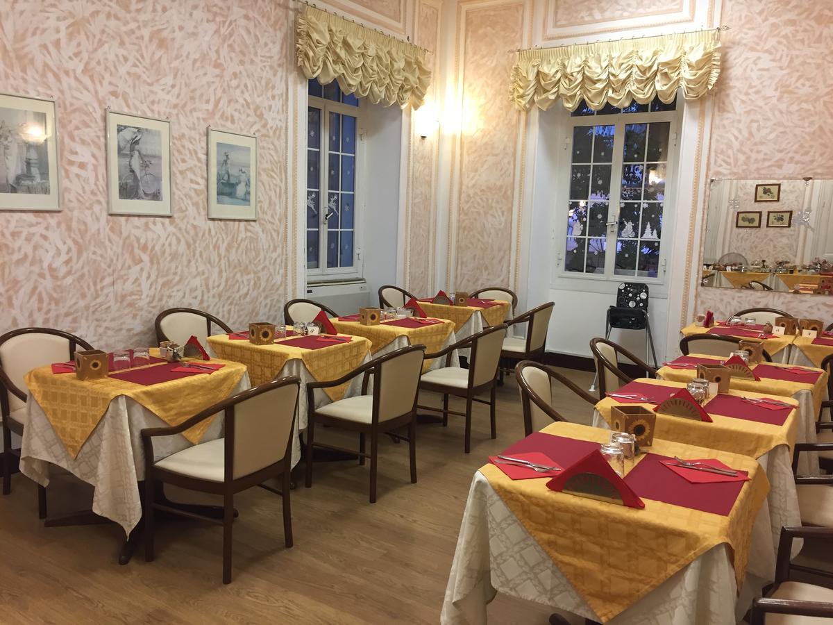 Hotel Milano Sanremo Bagian luar foto