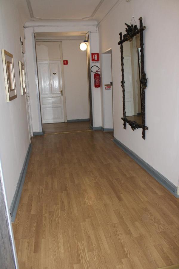 Hotel Milano Sanremo Bagian luar foto