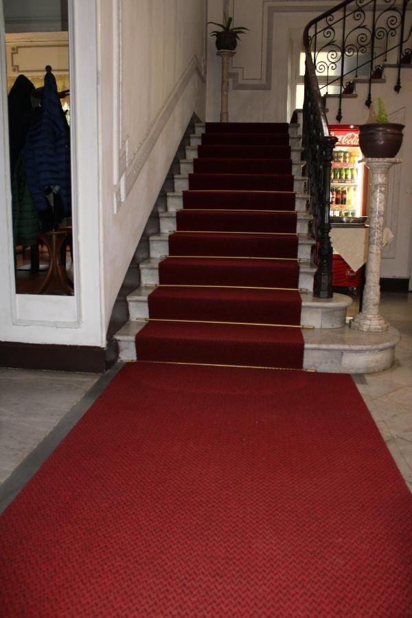 Hotel Milano Sanremo Bagian luar foto