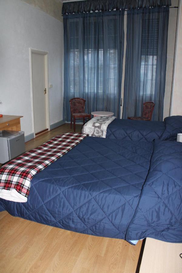 Hotel Milano Sanremo Bagian luar foto